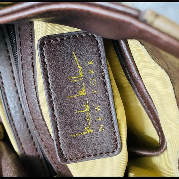 Leather crossbody purse - Picture 5 of 6